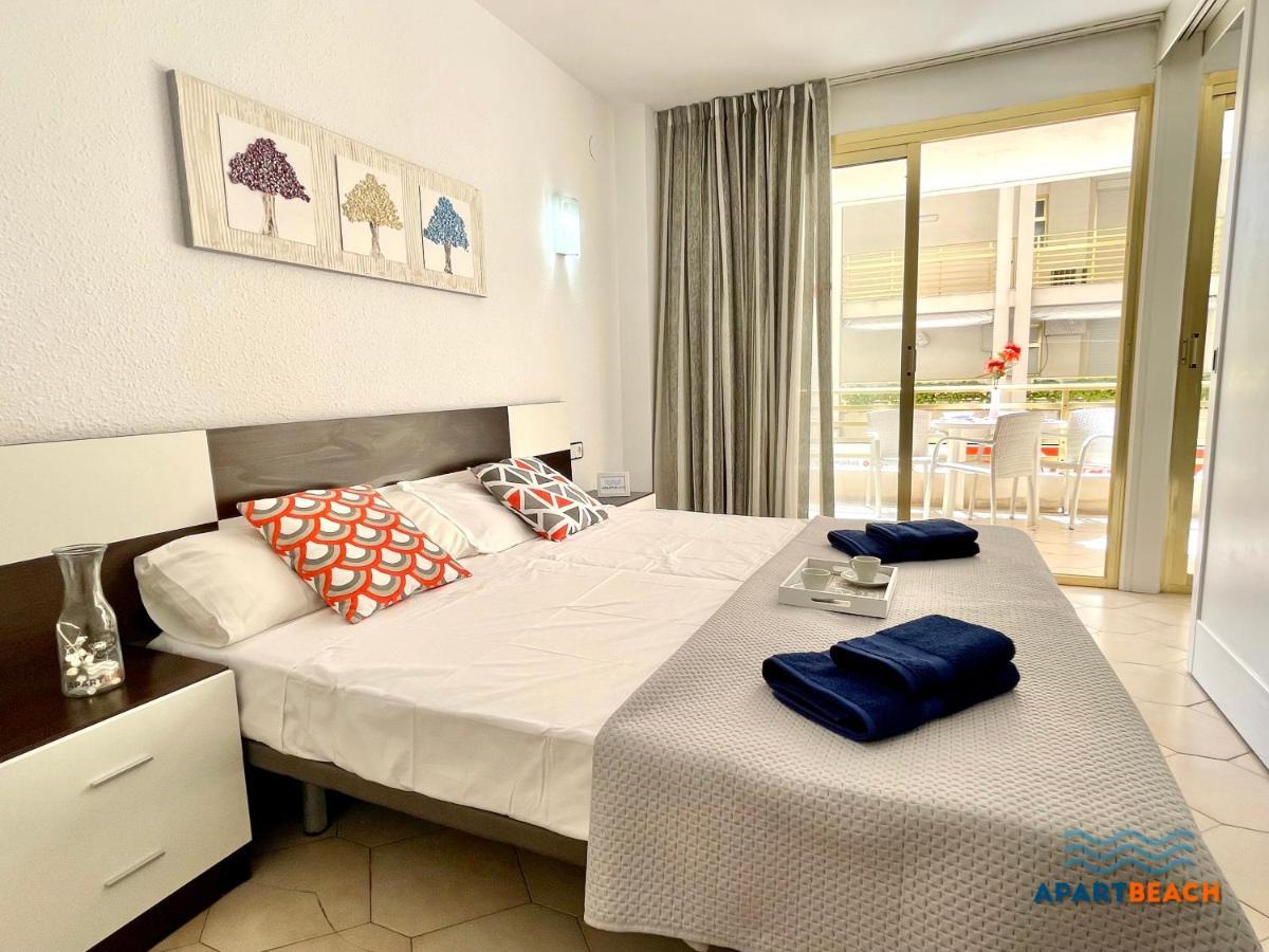 Apartbeach Novelty Climatizado Y Vistas Playa Salou Luaran gambar