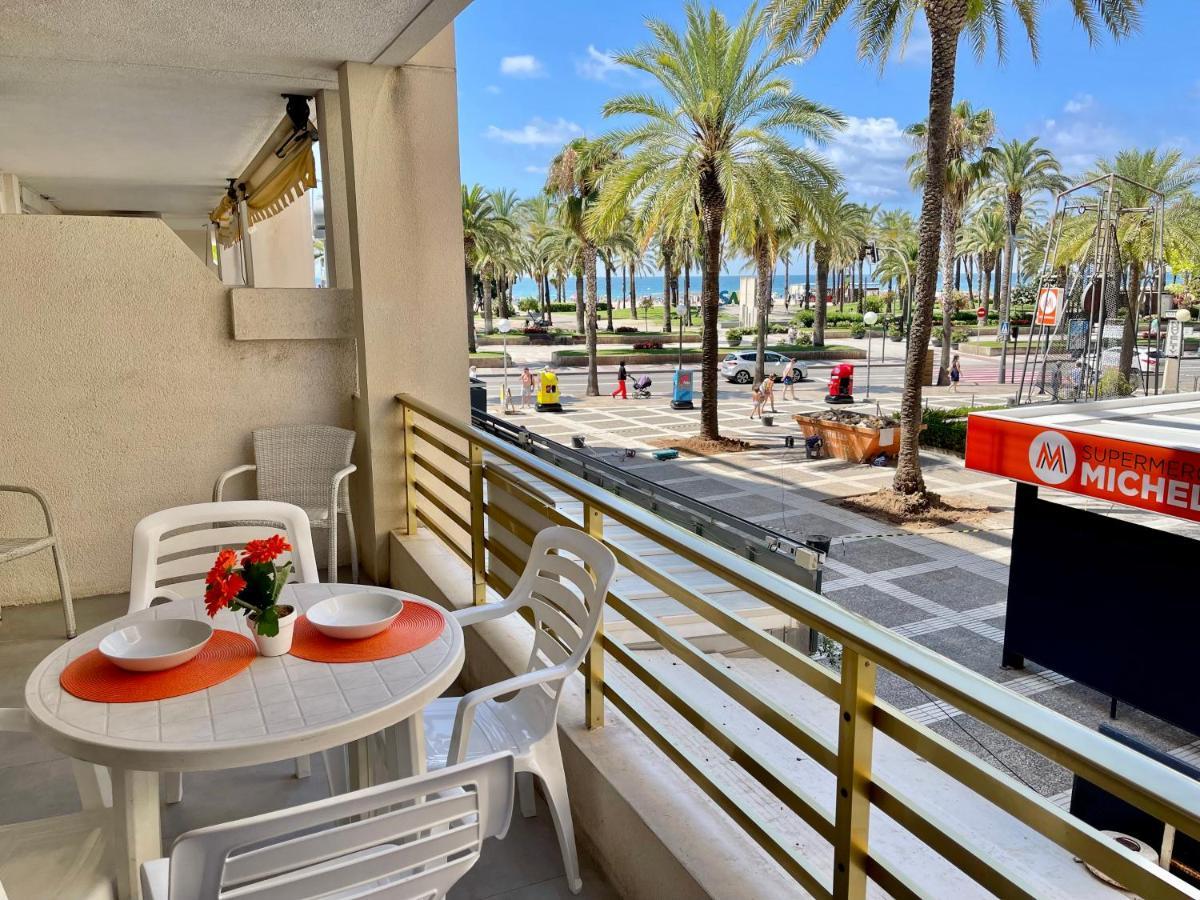 Apartbeach Novelty Climatizado Y Vistas Playa Salou Luaran gambar