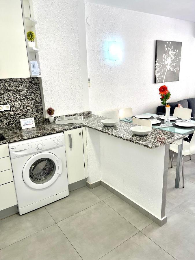 Apartbeach Novelty Climatizado Y Vistas Playa Salou Luaran gambar